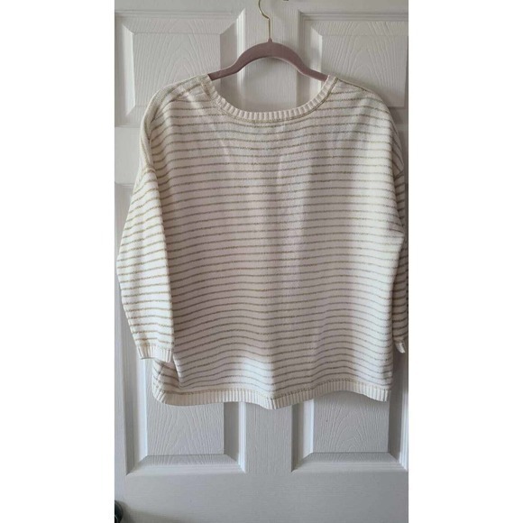 Liz Claborne Women‎ Sweater Size 1X - Picture 2 of 3